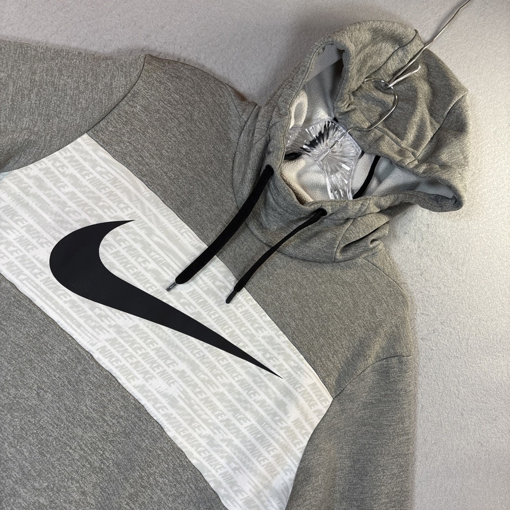 Nike Hoodie Men Medium Pullover Dri-FIT Athletic Training Center Swoosh Gray